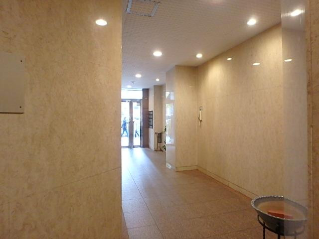 ホール③