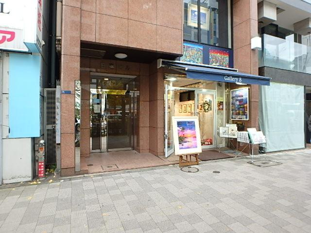 エントランス①