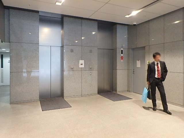 亀松ビルホール①
