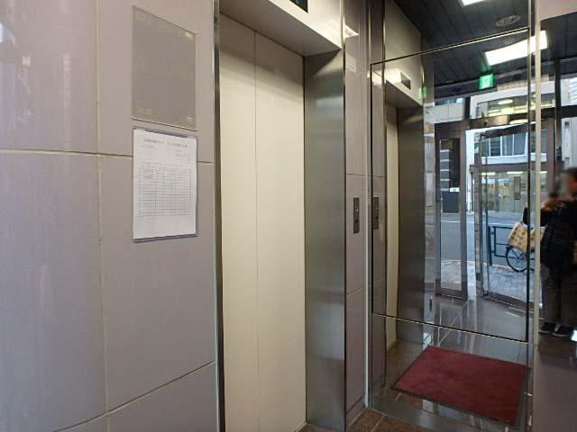 秋葉原槇町ビルホール①