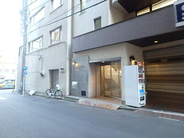 エントランス①