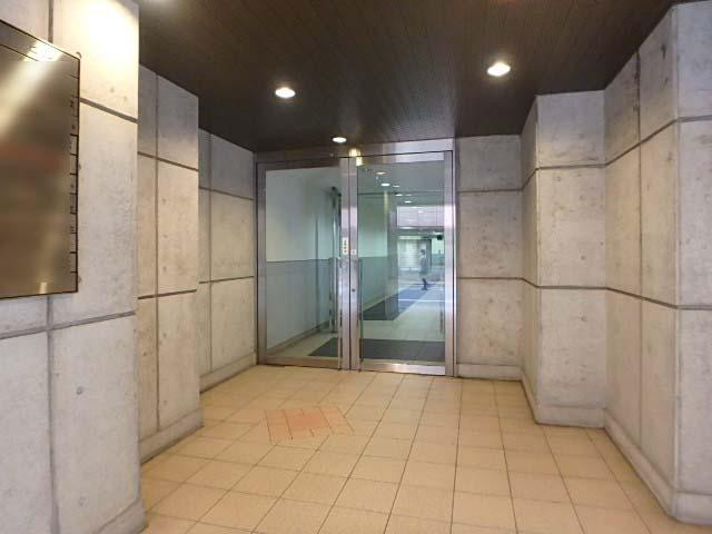 聖公会神田ビルエントランス②