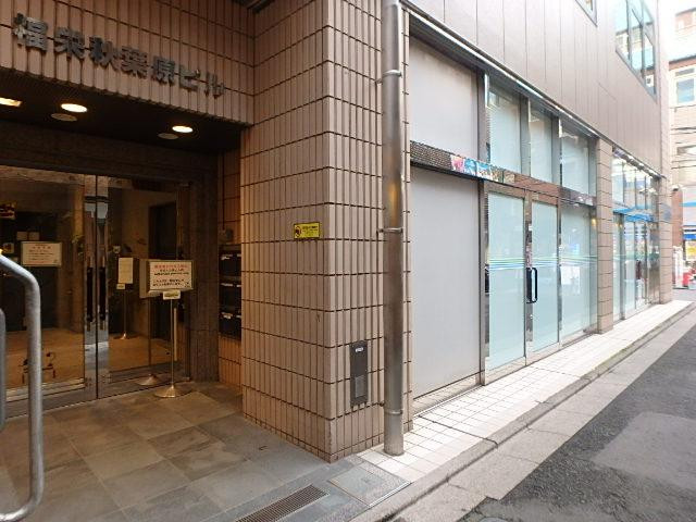 エントランス①