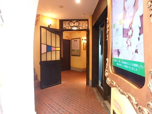 ミツワビルエントランス②