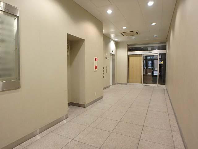 新秋葉原ビルホール①
