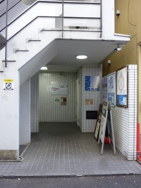 インタスビルエントランス①