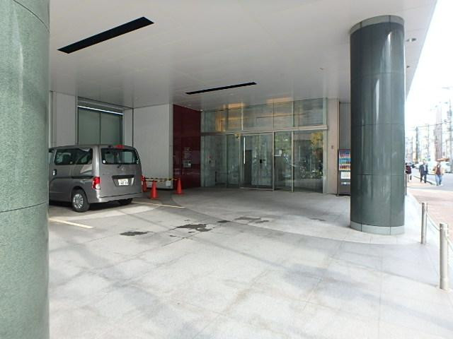 エントランス①