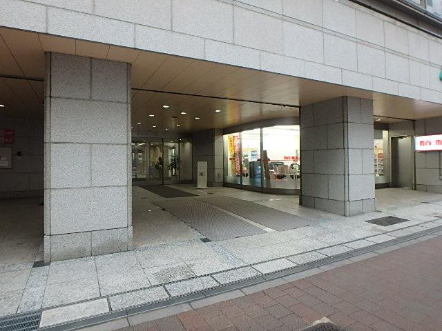 エントランス②
