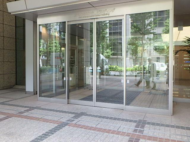 新丸の内センタービルディングエントランス②