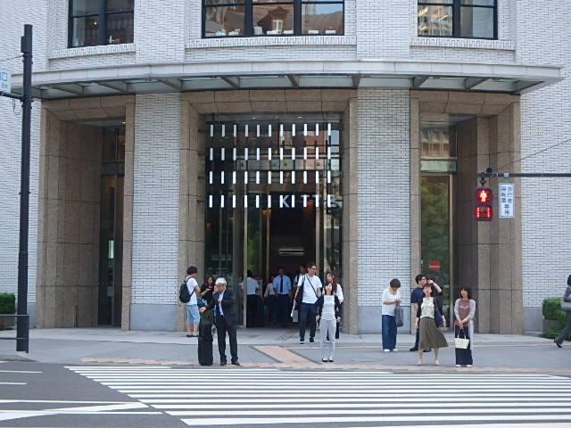 ＪＰタワーエントランス②