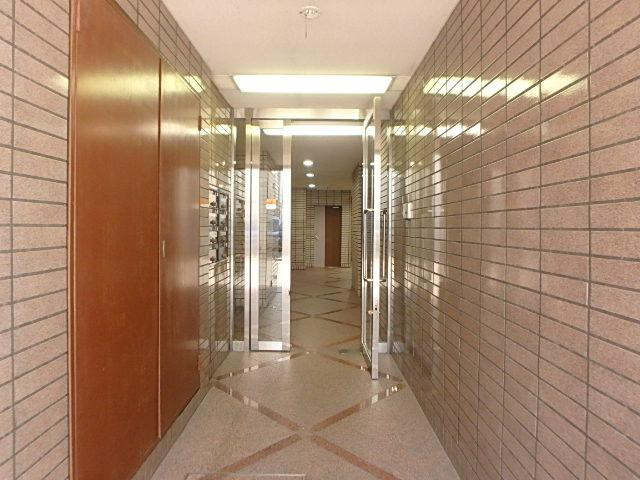 東京エムワイビルエントランス②