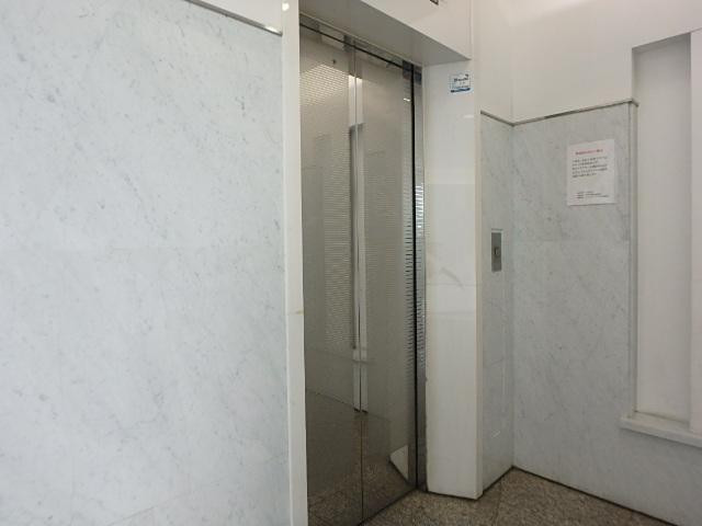 岩本町シティプラザビルホール②