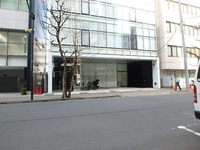 ＫＤＸ岩本町ビルエントランス①