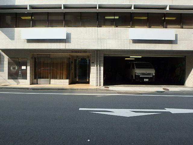 岩本町サニービルエントランス①