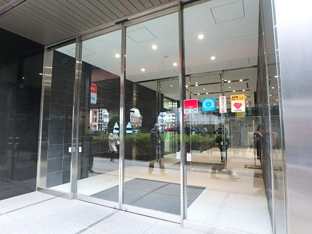 岩本町ビルエントランス②