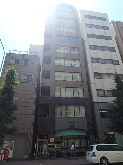 岩本町ツインサカエビル外観①(メイン)