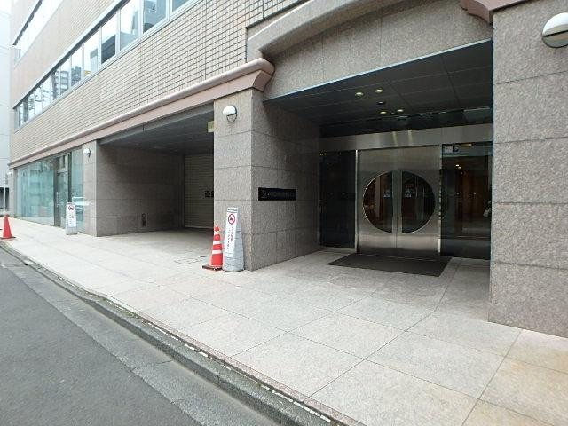小田急神田岩本町ビルエントランス①
