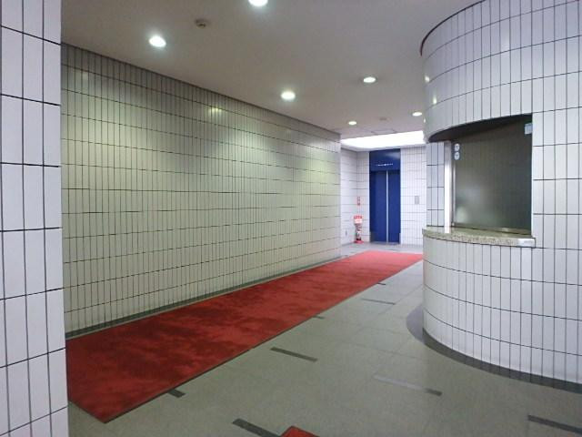 スリーセブンビルホール①