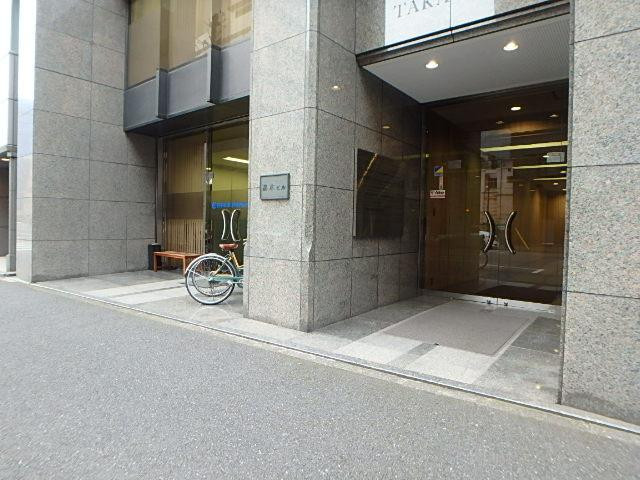 高木ビルエントランス①