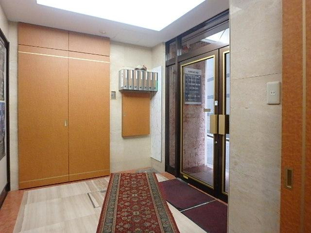 信丸ビルホール③