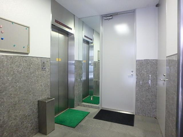 ＮＢビルホール①