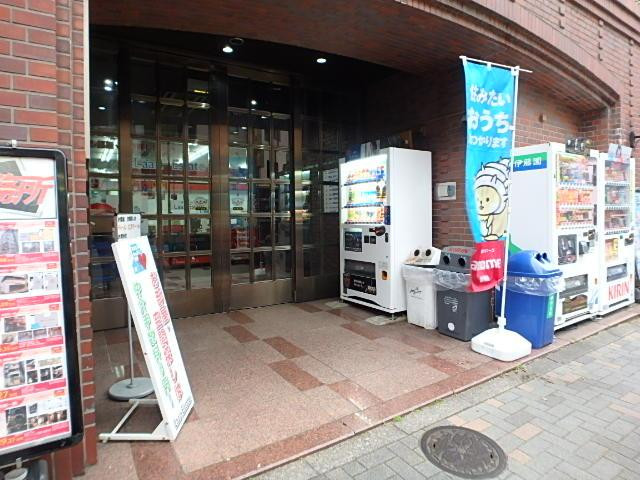 ＮＯＶＥＬ　ＷＯＲＫ　Ｉｗａｍｏｔｏｃｈｏエントランス①