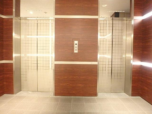 ホール②