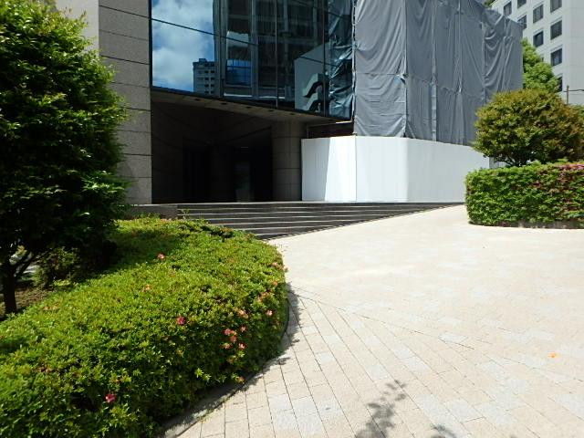 エントランス①