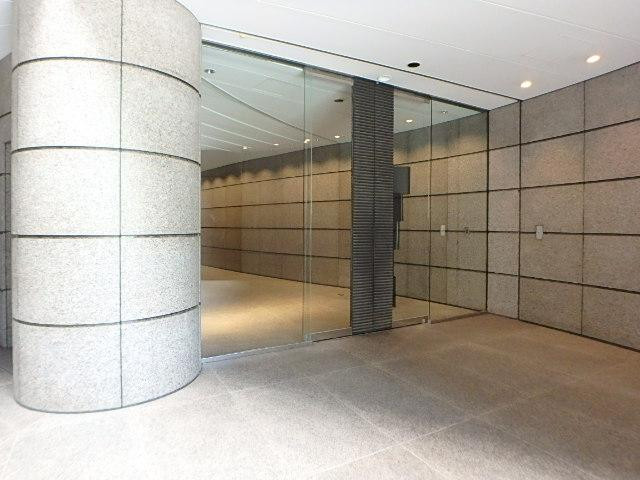 エントランス②