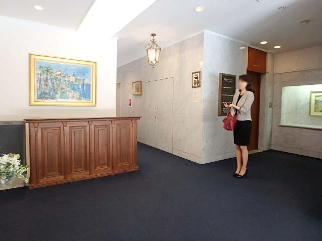 紀尾井町アークビルホール①