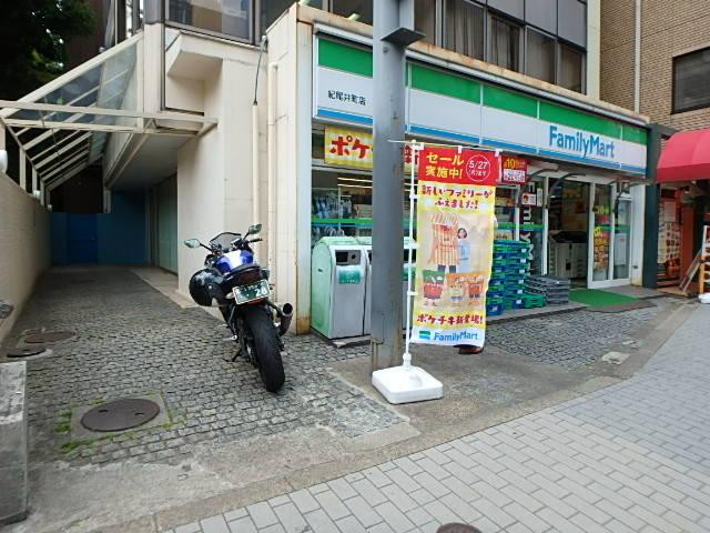 プリンス通ビルエントランス①