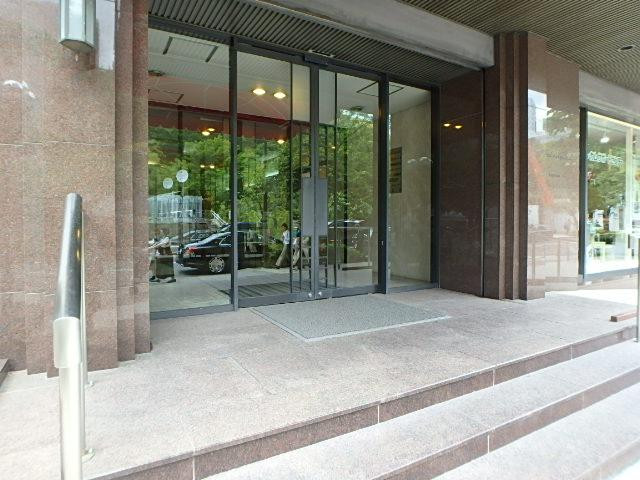 エントランス②