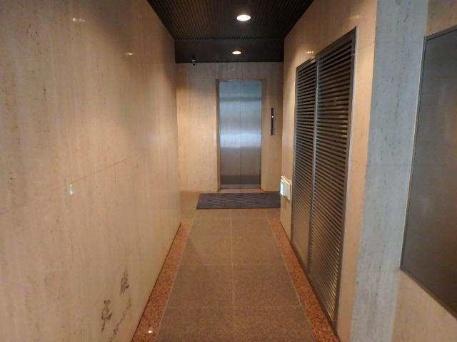 青葉ビル（別館）ホール①