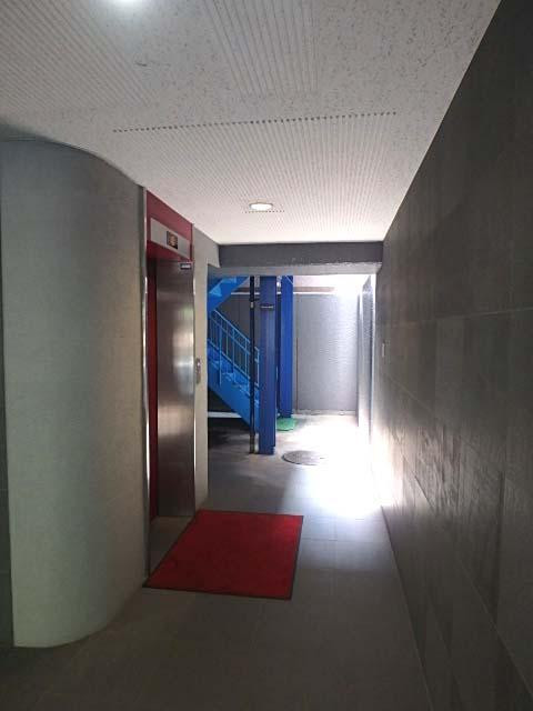 靖国外苑ビルホール③