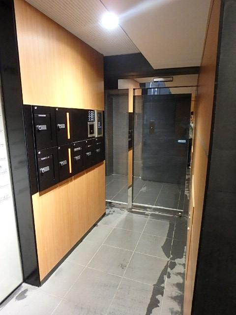 九段サザンビルホール①