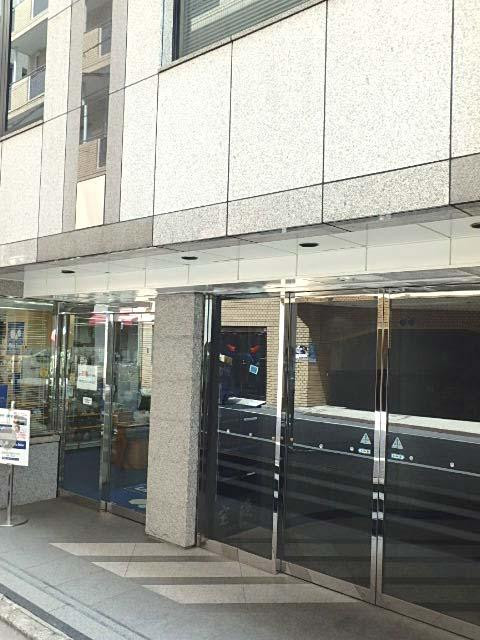 麹町秀永ビルエントランス②