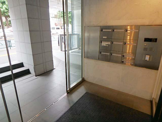 ホール④