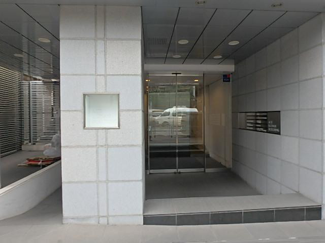 エントランス①