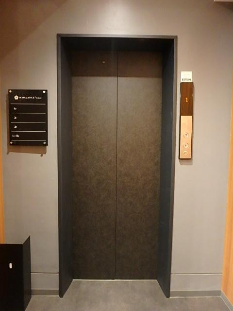 Ｍ．ＢＡＬＡＮＣＥ＋ＫＵＤＡＮホール③