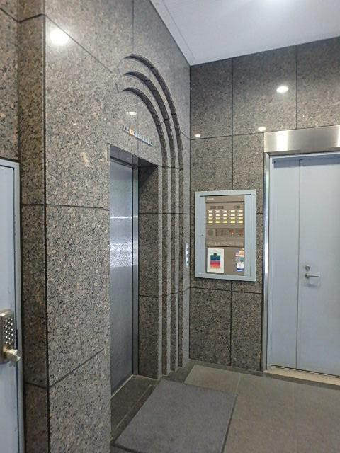 ユニコビルホール②