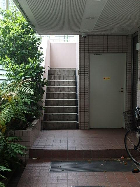 ホール③