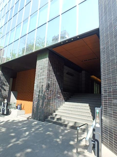 市ヶ谷ビルエントランス②