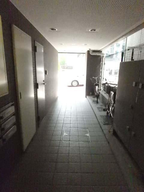 海野ビルホール②