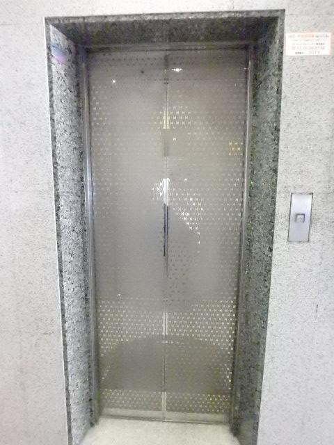 九段中央ビルホール①