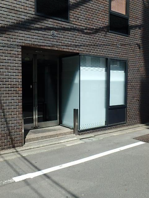 九段１０１ビルエントランス②