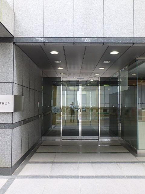 九段北２丁目ビルエントランス①