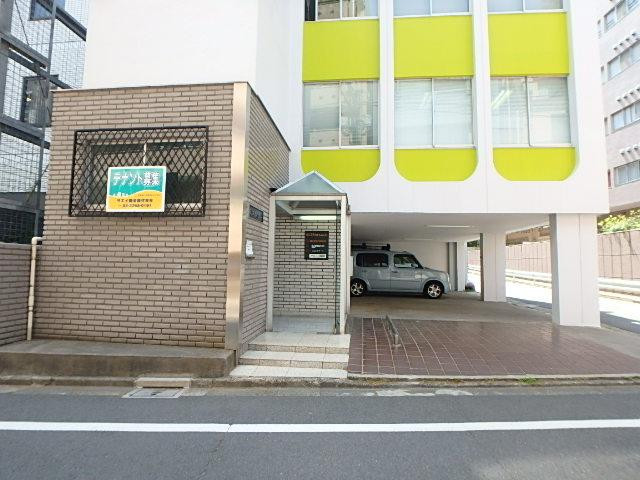 日立五番町ビルエントランス①