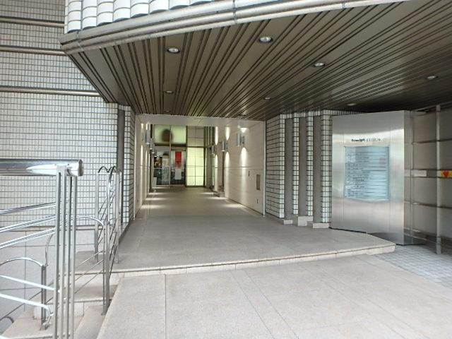ＢＩＺＩＡ麹町エントランス①