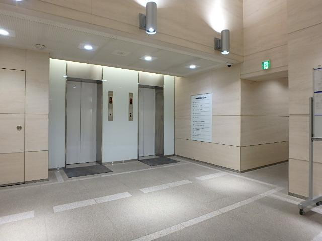 ＢＩＺＩＡ麹町ホール①