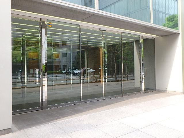 エントランス②